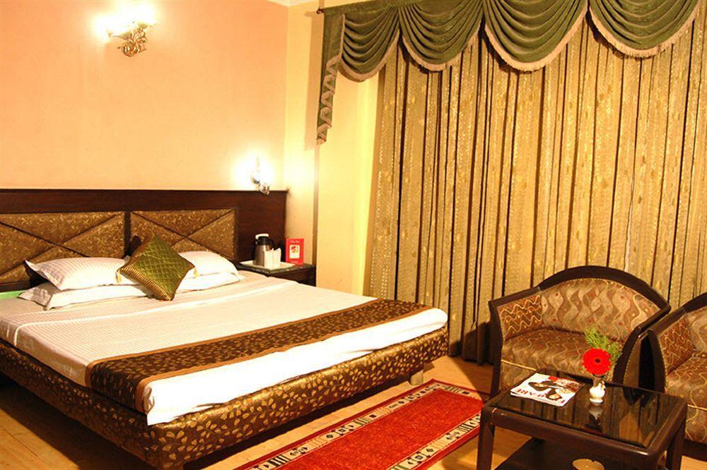 Hotel Angel'S Inn Manāli Екстериор снимка