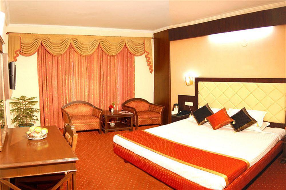 Hotel Angel'S Inn Manāli Екстериор снимка