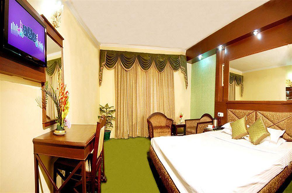 Hotel Angel'S Inn Manāli Екстериор снимка